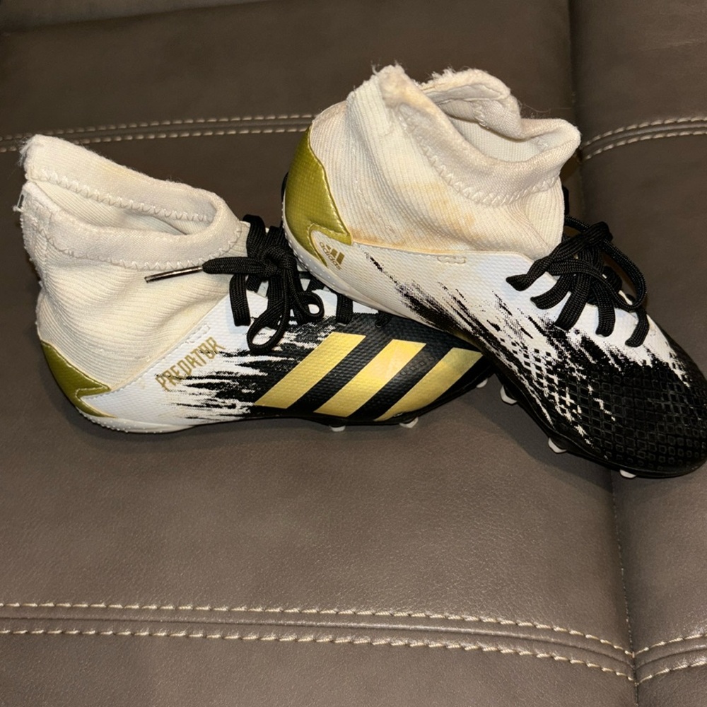 Kids high top Adidas Predator cleats